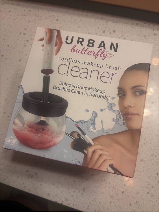 Other - Urban Butterfly Cordless Makeup Brush Cleaner - White & Pink Accents